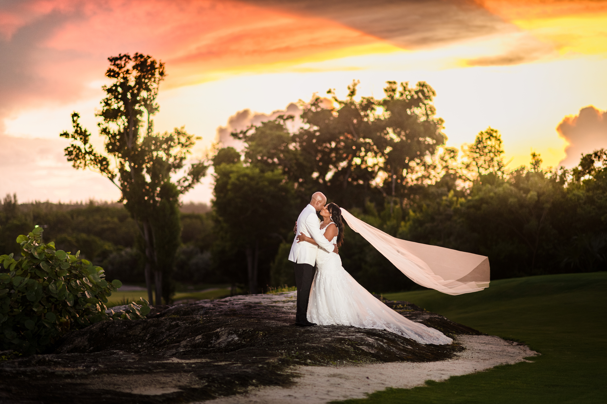 3 lyndah wells wedding photography visual flow presets