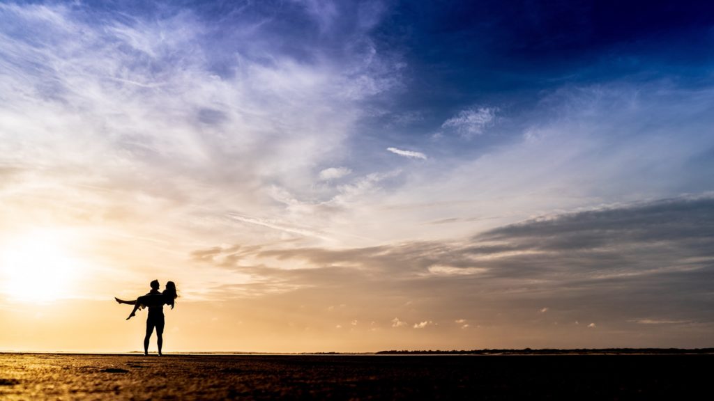 beach photography couple sunset wyatt parker